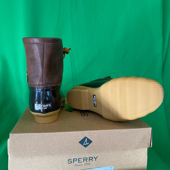 NWT Sperry Saltwater brown boots Size 5M - Picture 3 of 6